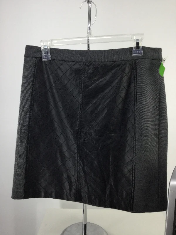 Skirt By Laundry  Size: 10