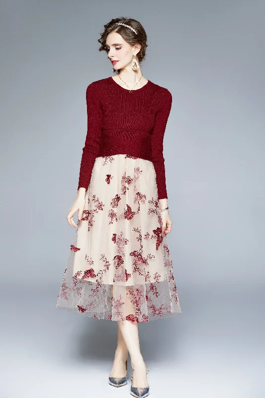 Wine red & White Day A-line Crewneck 3/4 Sleeves Midi Dress