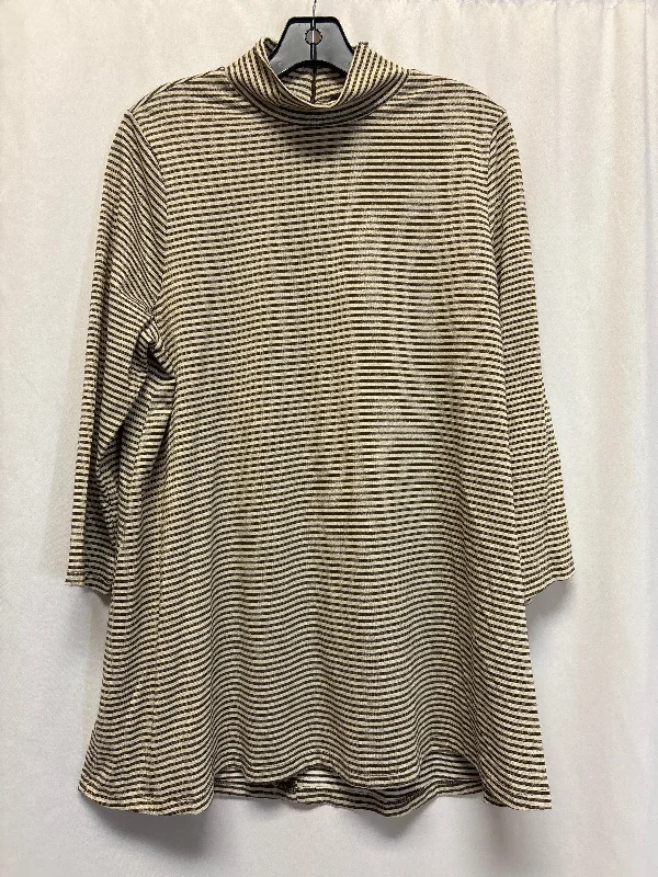 Top Long Sleeve By Kim Rogers In Green, Size: Xl